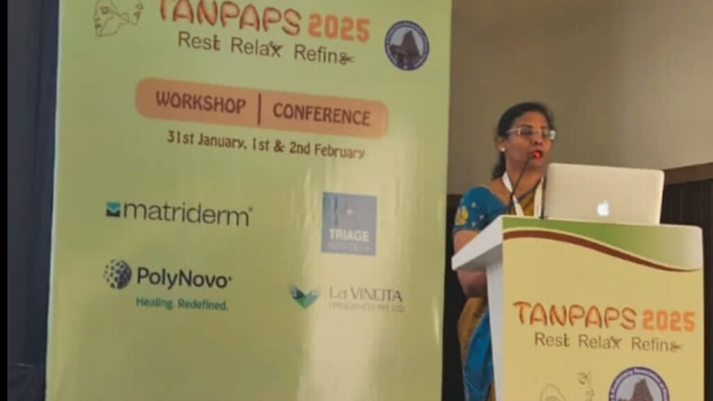 Dr. Kovarthini presenting clinical innovations in labiaplasty at the Tamil Nadu & Pondicherry Plastic Surgeons Conference